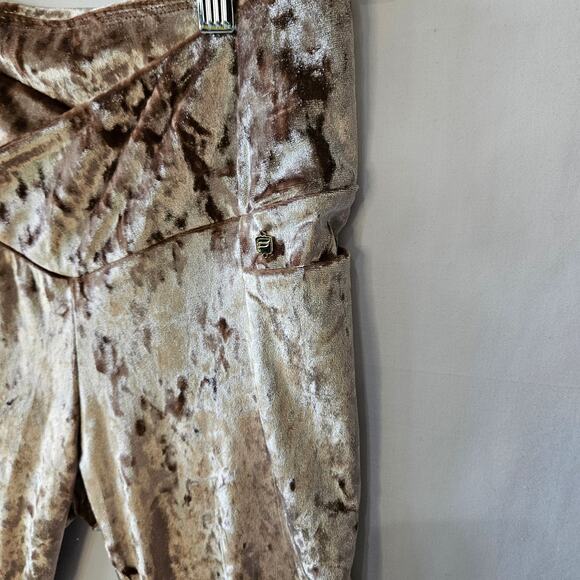 Fabletics High Waist Crushed Velour Teddy (Champagne) Crossover Leggings Small - Picture 3 of 8